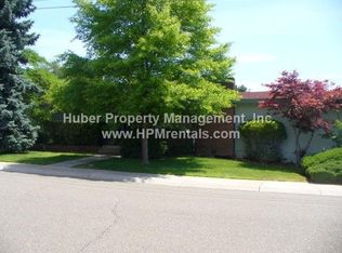 165 S McDaniel Dr, Auburn, CA 95603