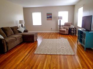 1847 1/2 Milden Rd, Upper Arlington, OH 43221