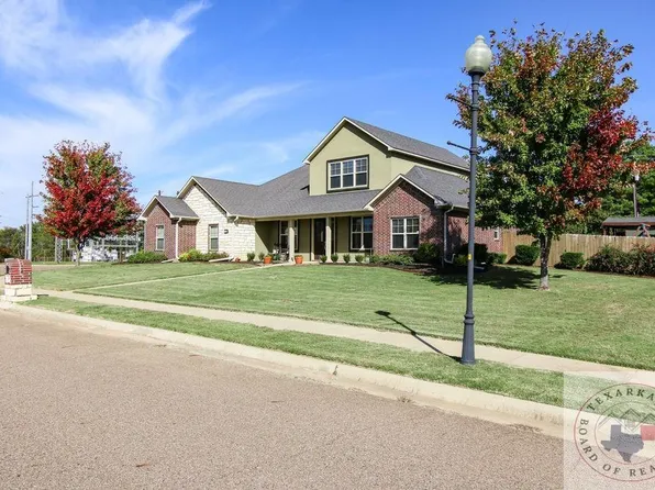 14 Lone Star Pkwy, Texarkana, TX 75503