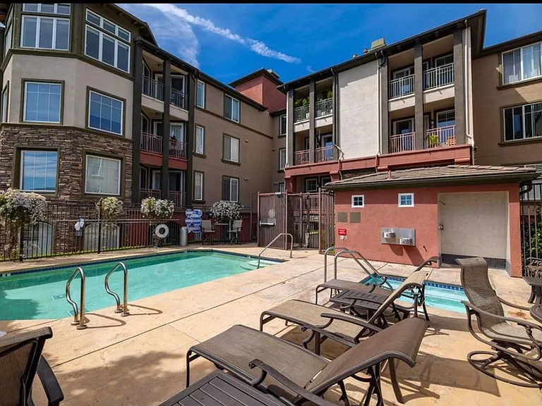 1800 Alma Ave #306 — Photo 23