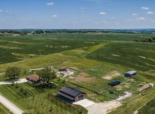 2752 Monroe Ave, Logan, IA 51546