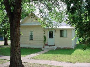 402 Saint Vrain Ave, Las Animas, CO 81054