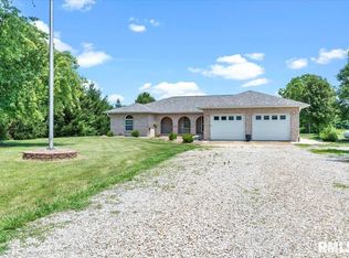 8104 Cardinal Hill Rd, Rochester, IL 62563