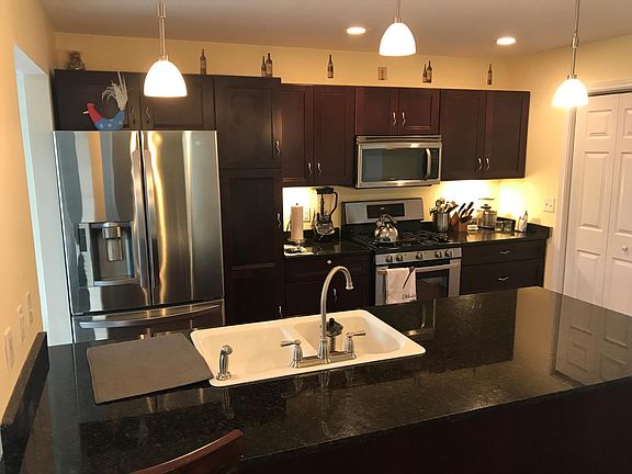 2nd image of 4619 Dorothy Pl Floor 2