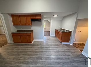 5208 Barkwill Ave #Up, Cleveland, OH 44127
