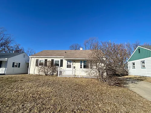 811 W Purtscher Dr Photo 1