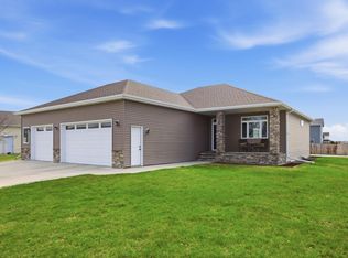 825 18th Ave W, West Fargo, ND 58078