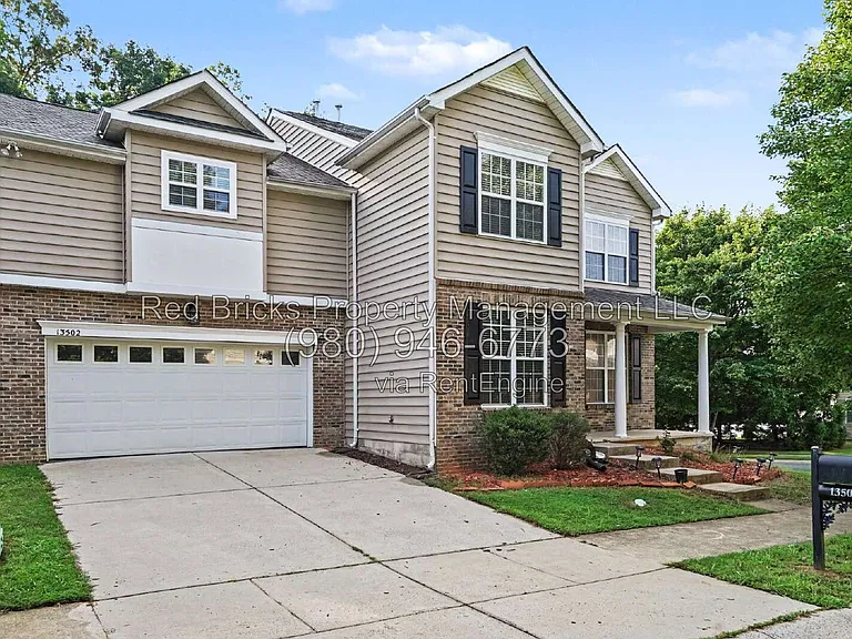 13502 Delstone Dr — Photo 3