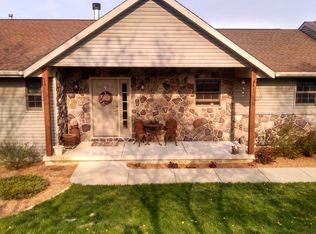 N2504 Kutz Rd, Fort Atkinson, WI 53538