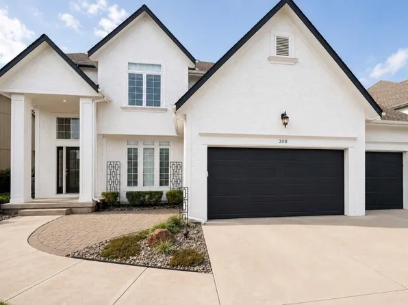308 NE Hidden Valley Way, Lees Summit, MO 64064