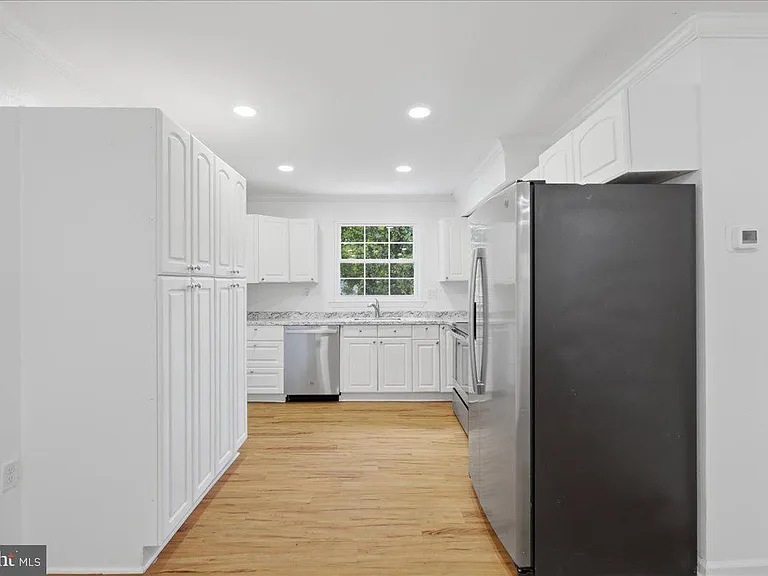 10598 Reeds Landing Cir — Photo 11