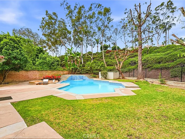 23302 Vista Carillo — Photo 42