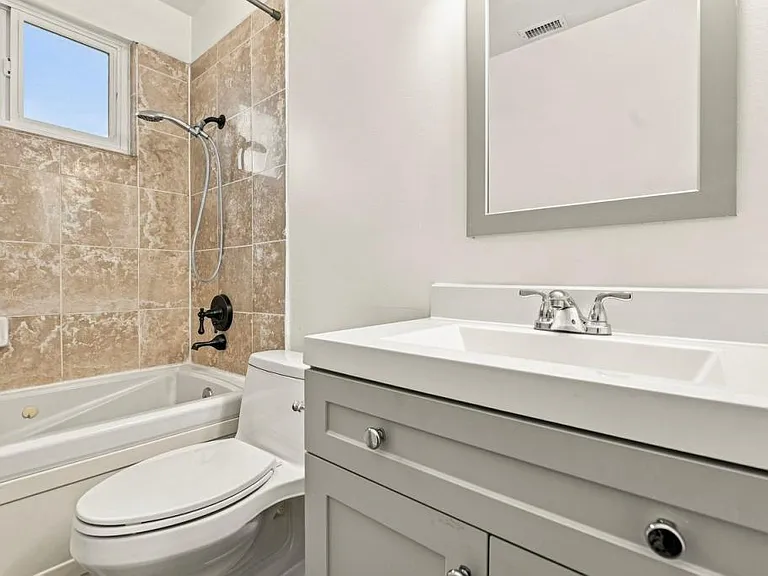 1101 Calle Vista Ave — Photo 23