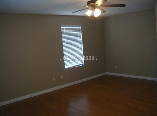 3rd image of 8717 Country Pines Ave