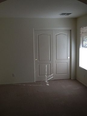 3rd image of 12359 W Monroe St