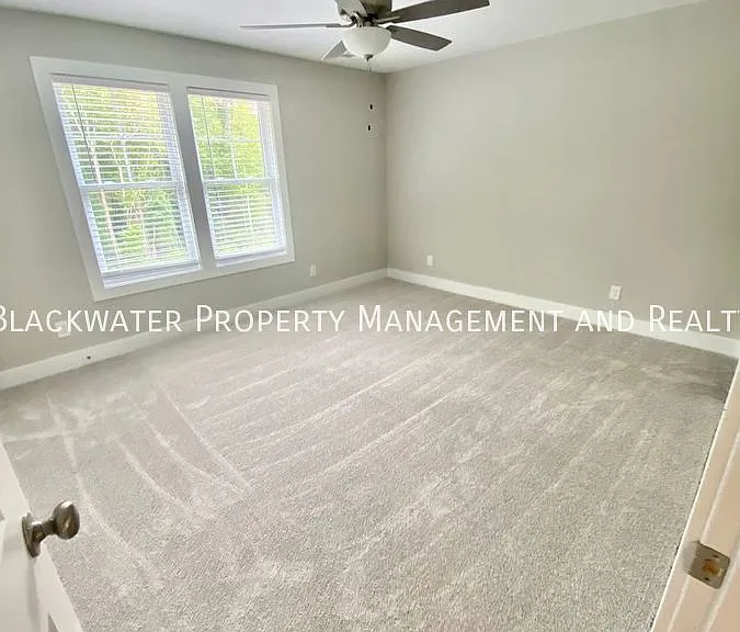 41 Cuddington Ln — Photo 11
