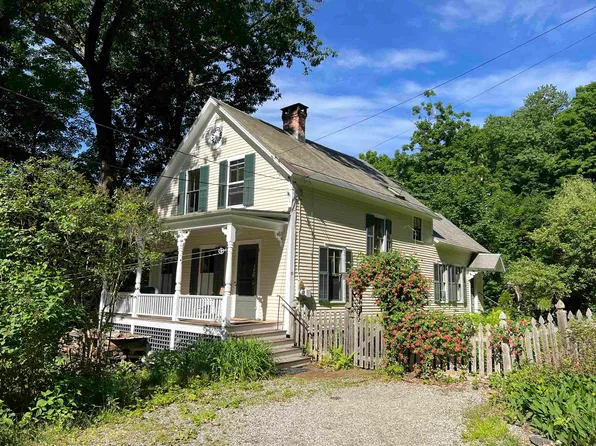 25 Strand Avenue, Brattleboro, VT 05301