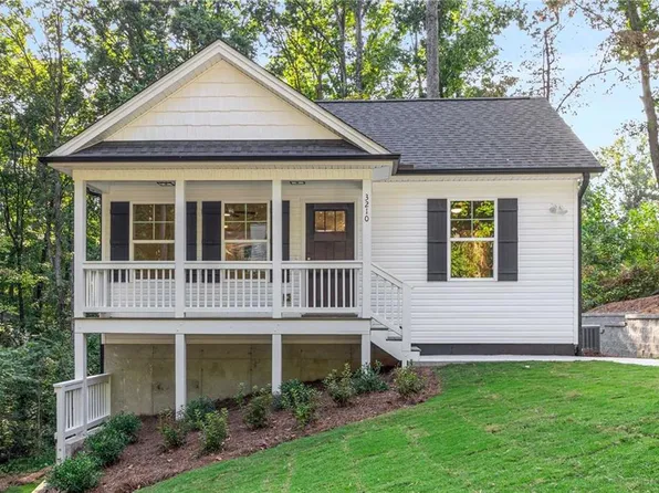 7845 Wilkinson Dr, Gainesville, GA 30506