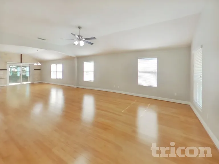 8919 Weston Living Way — Photo 4