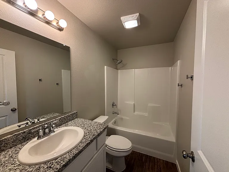 3506 Trenton Ave — Photo 9