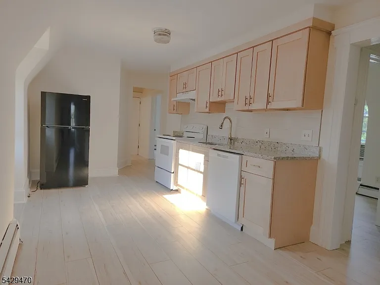 15 E Clay Ave #3 — Photo 3