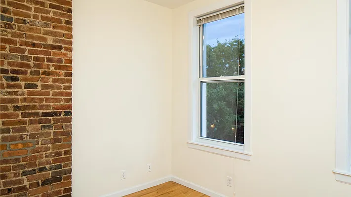 Rented by Terra Magia Inc | media 34