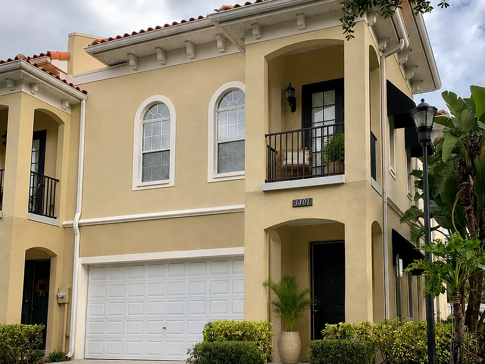 3401 Sondrio Cir