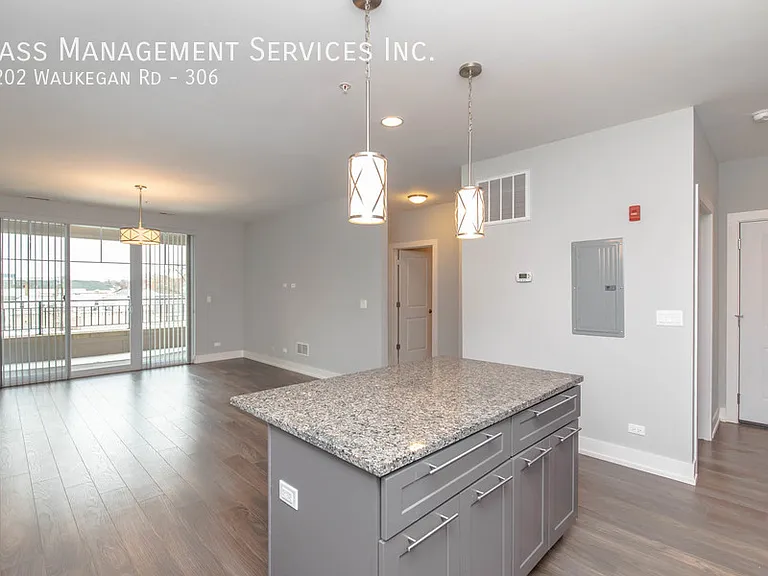 1202 Waukegan Rd, Glenview, IL — Photo 99