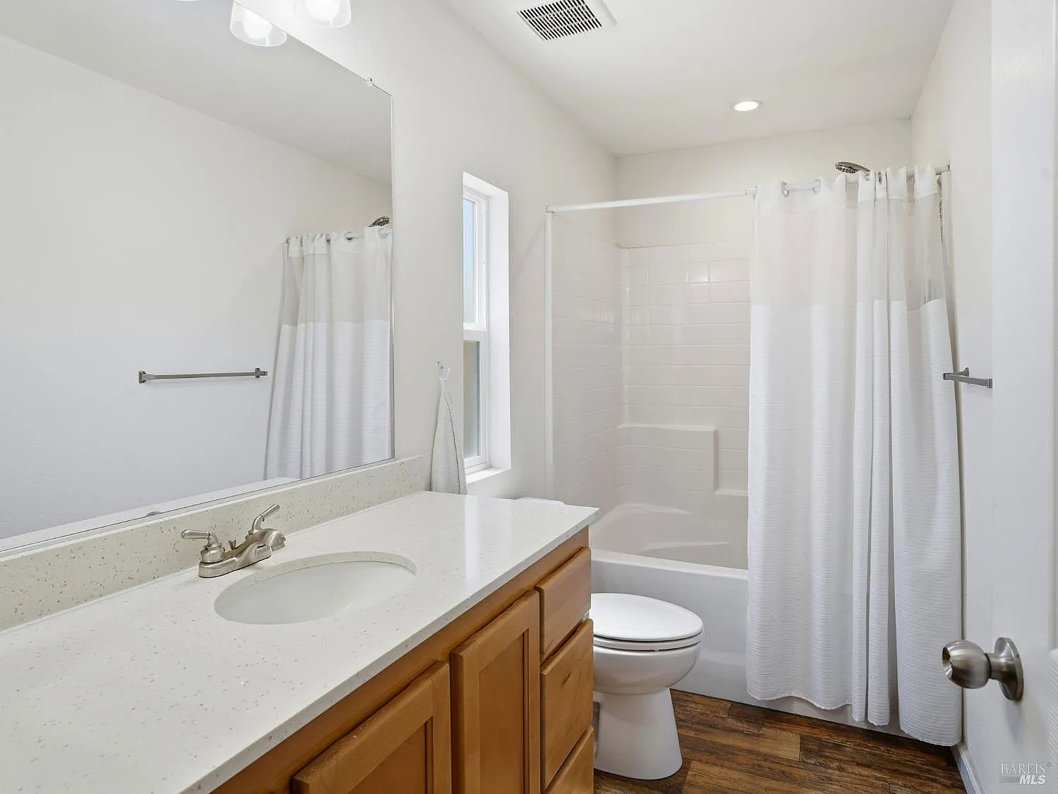 858 Mary Street - Photo 8
