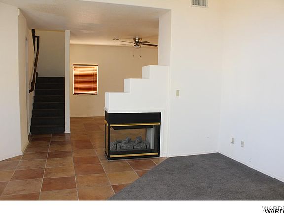 5th image of 1906 E Owens Lake Dr