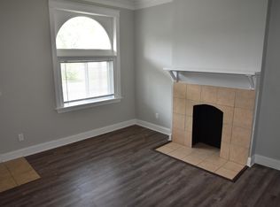 886 E Livingston Ave, Columbus, OH 43205
