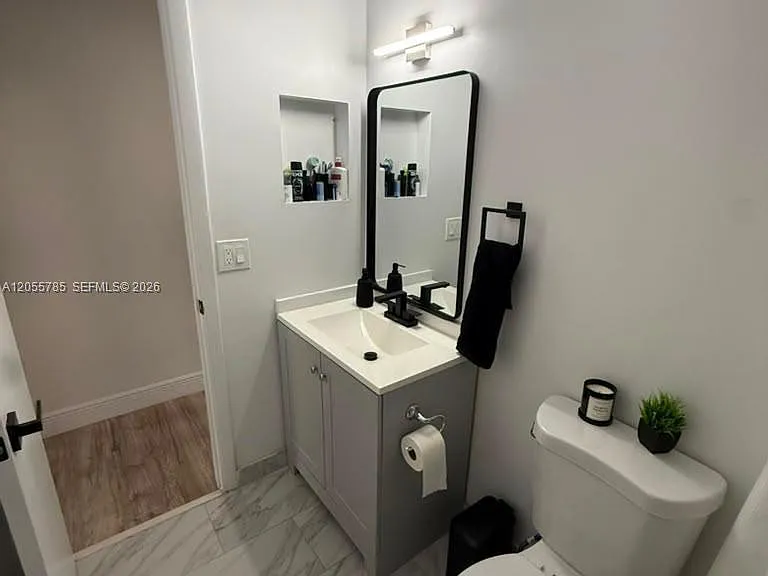 8167 SW 24th St — Photo 7