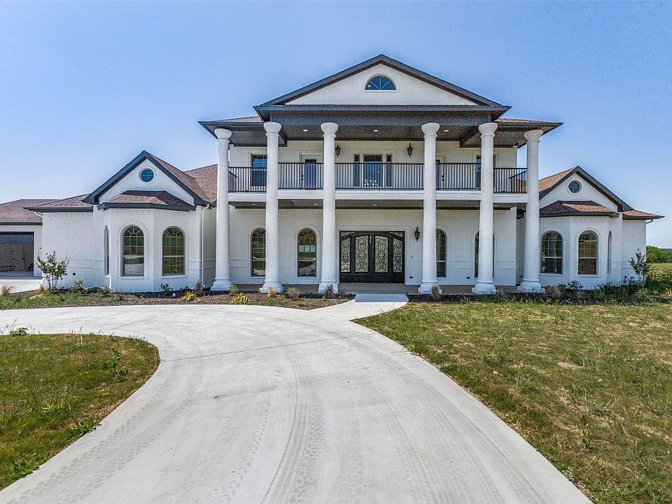 1st image of 4501 Wind Hill Ct E