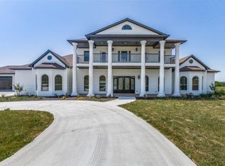 4501 Wind Hill Ct E, Fort Worth, TX 76179