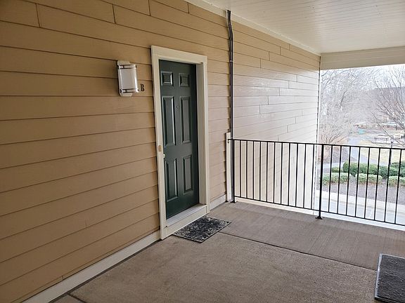 2nd image of 18001 Cloppers Mill Ter #16-B