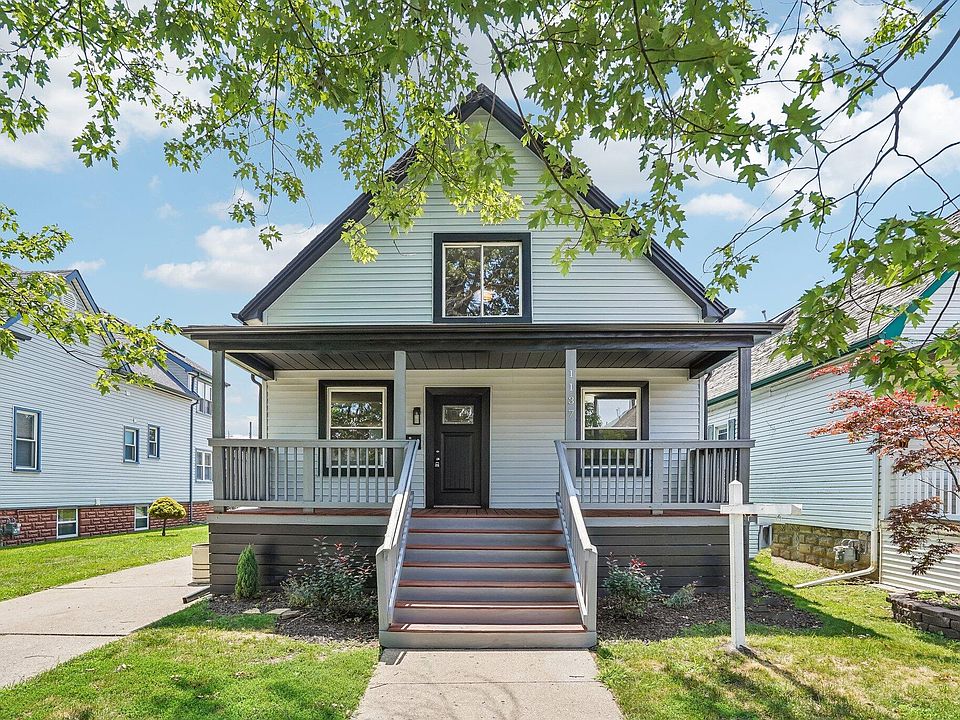 1st image of 1137 Elm St