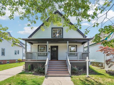 1137 Elm St, Wyandotte, MI, 48192
