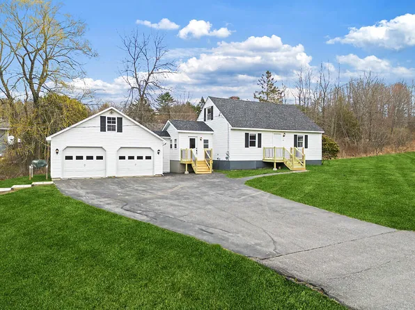 19 Alexandra Drive, Gardiner, ME 04345