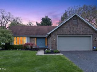 4341 Vicksburg Dr, Sylvania, OH 43560
