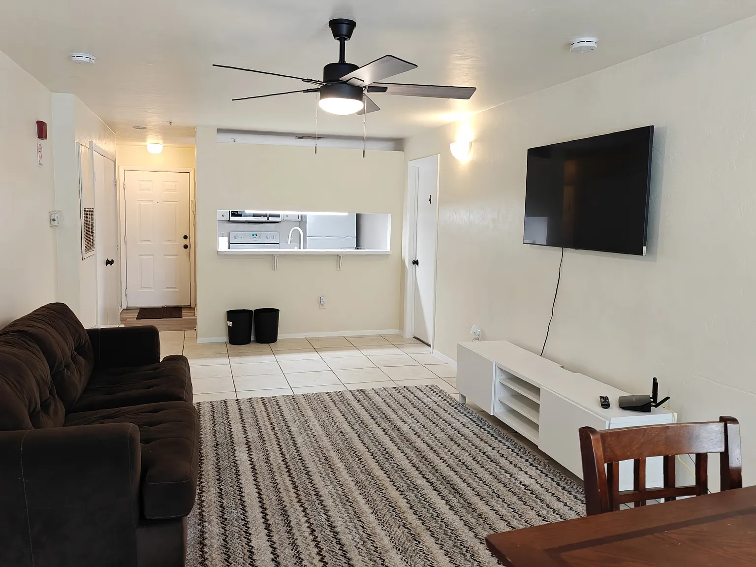 4000 Southwest 23rd Street, 5-207 - B — Photo 3