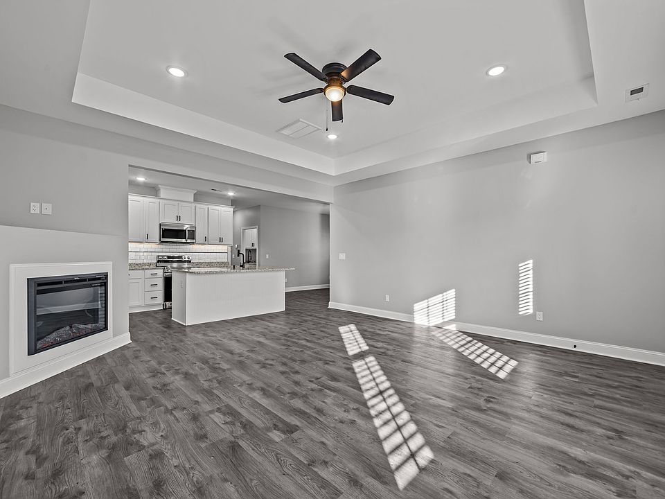 1st image of 2108 B Remington Ct