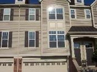 3357 Kentshire Cir, Aurora, IL 60504