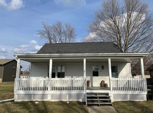 106 Main St, Congerville, IL 61729