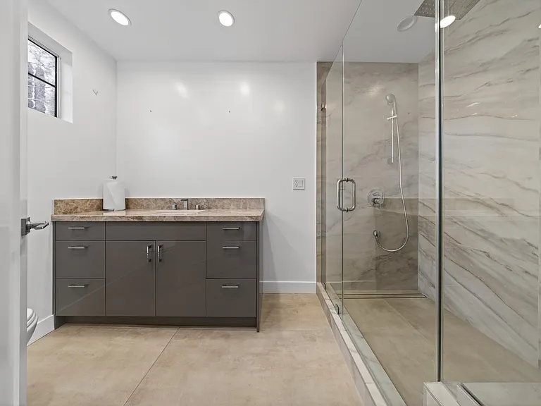 22247 De La Osa St — Photo 35