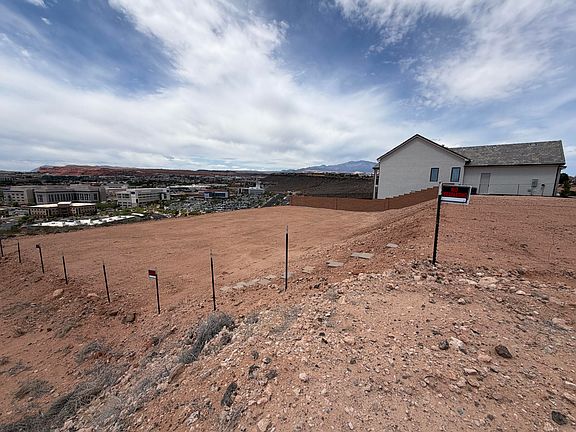 5th image of E Ridgeline Cir