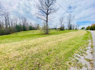 Clear Creek Pkwy, Clarkrange, TN 38553