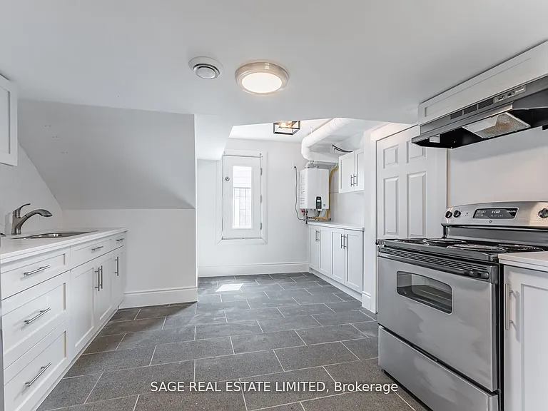 459 Aberdeen Ave #3 — Photo 12