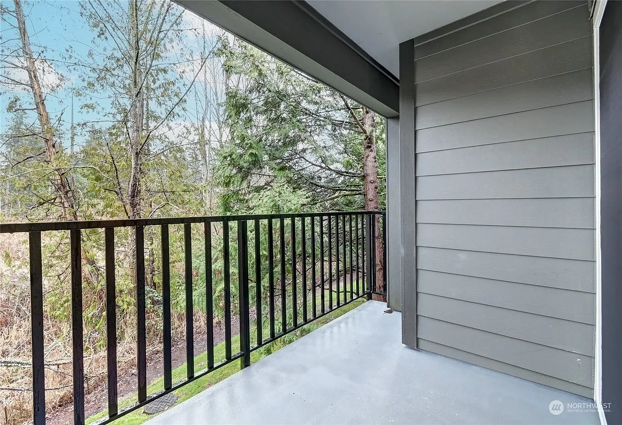 11106 NE 125th Ln — Photo 4
