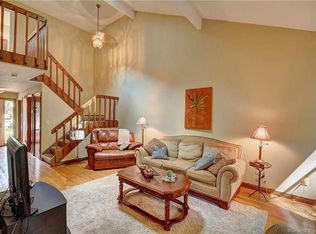 (Undisclosed Address), Glastonbury, CT 06033