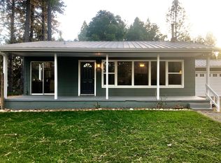 17495 Applegate Rd, Applegate, CA 95703